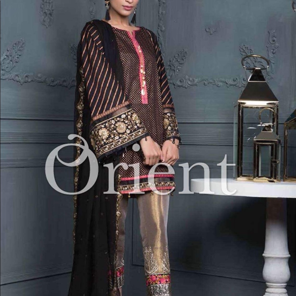 Pakistani branded formal 3 piece